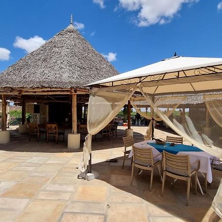Manyatta Camp Hotel Voi Luaran gambar