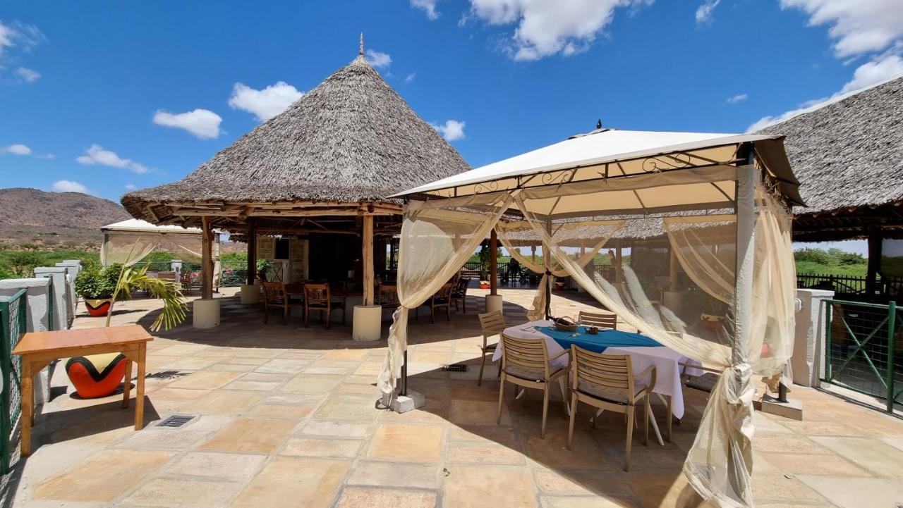Manyatta Camp Hotel Voi Luaran gambar